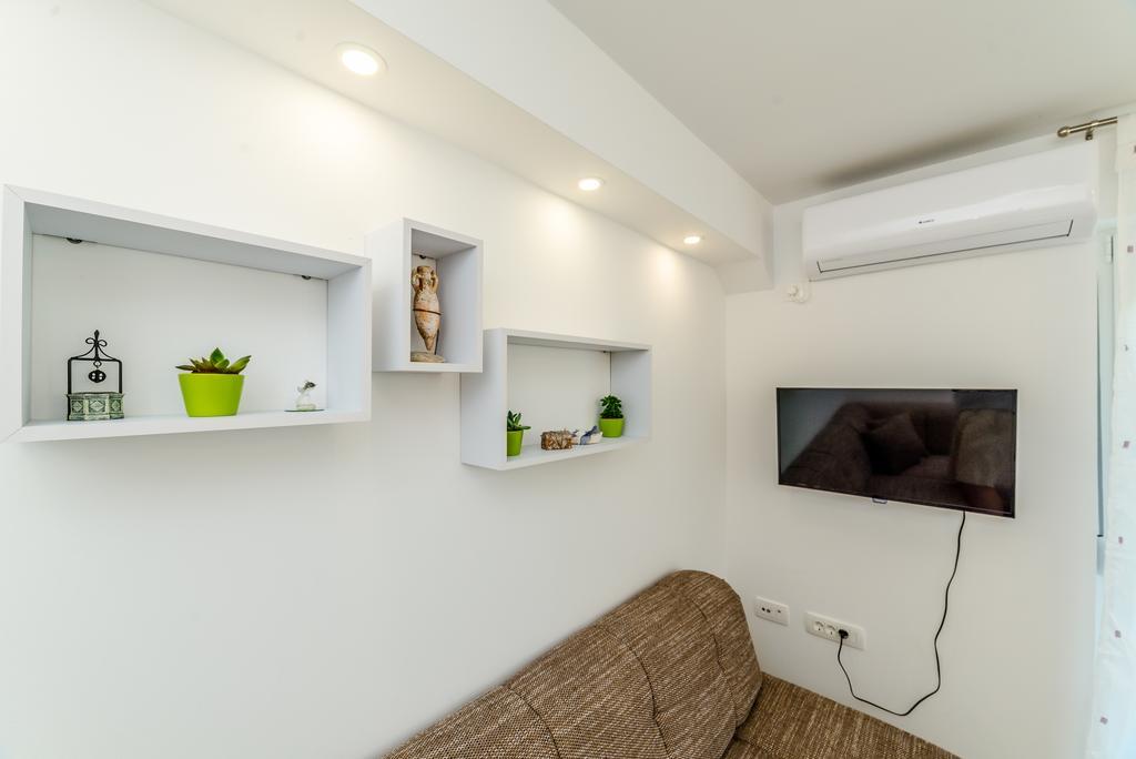 Apartment Robinson Podvrsje Luaran gambar