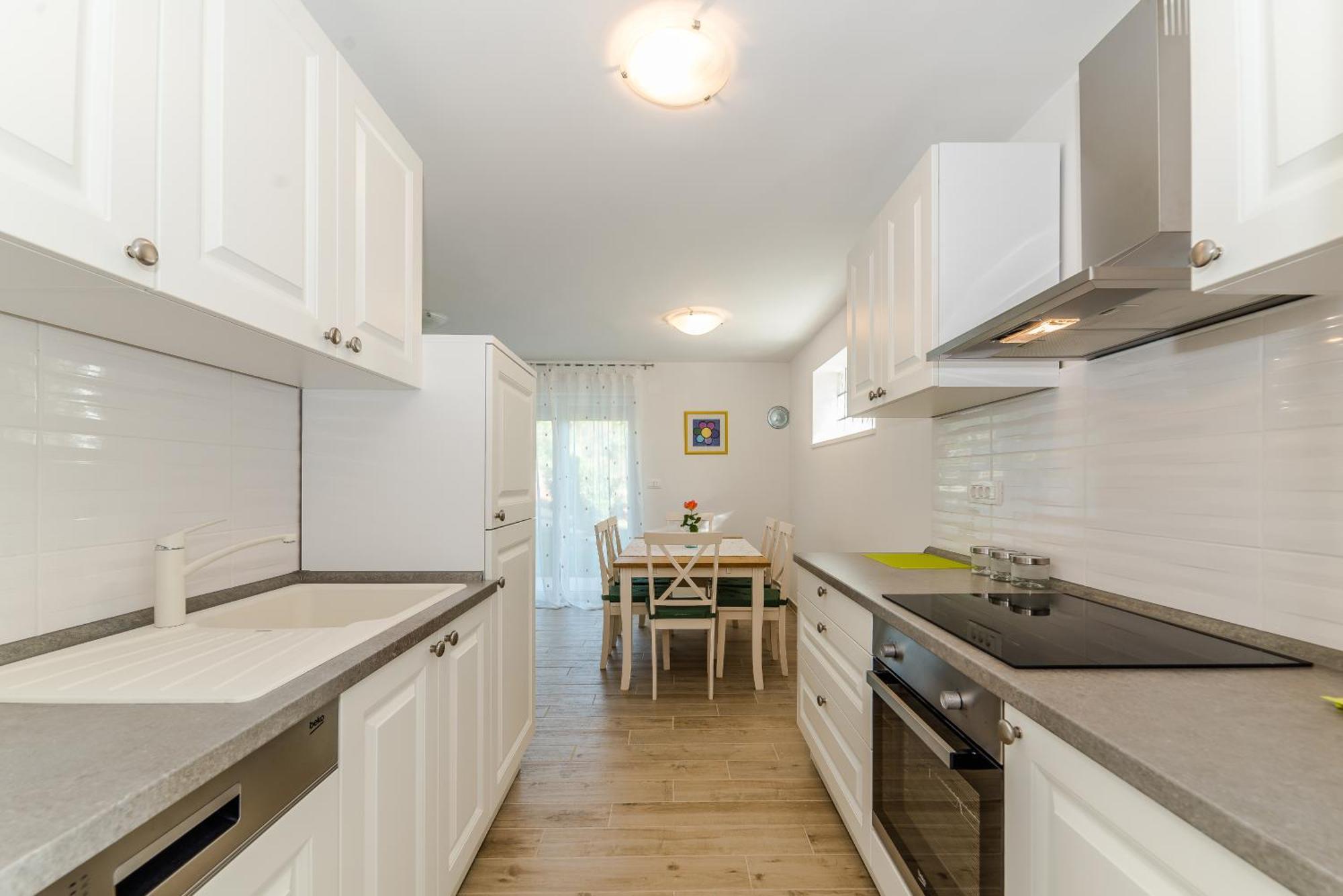 Apartment Robinson Podvrsje Luaran gambar